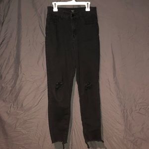 High wasted Black ripped skinny jeans